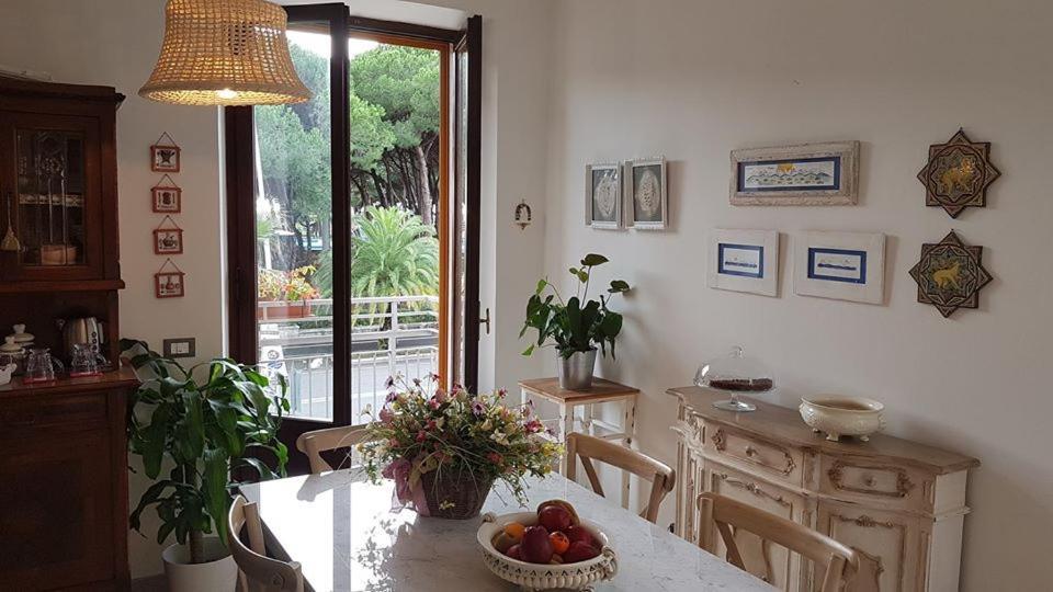 Bed and Breakfast Brezza Marina Marina Di Carrara Zewnętrze zdjęcie